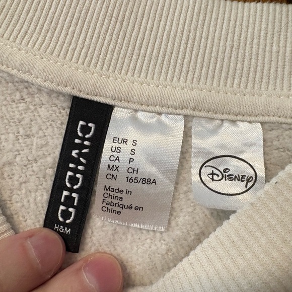 H&M Disney Mickey Mouse Oversized Sweatshirt Small Colorblock Graphic - Picture 8 of 10